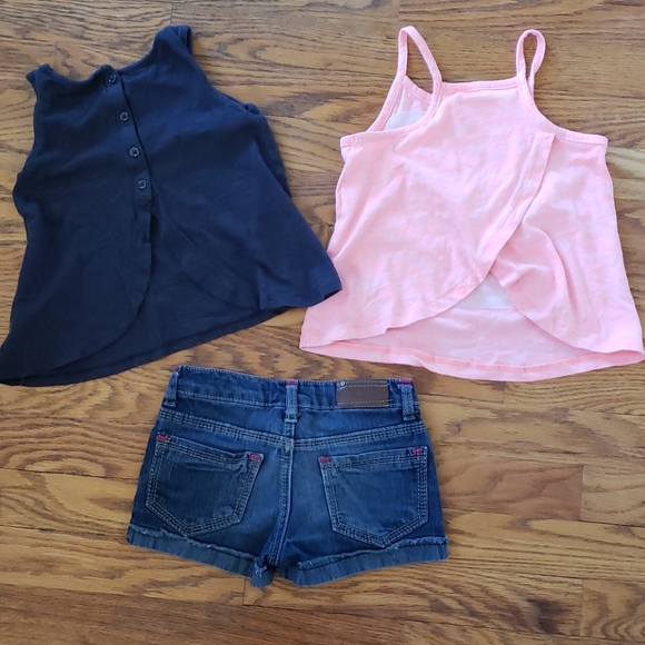 3 Piece Girl's Size 4 Outfit - Picture 2 of 5
